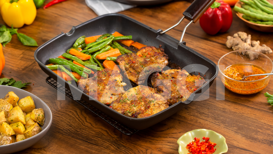 PERI PERI GRILLED BONELESS CHICKEN