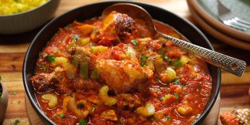 https://www.maggi.com.gh/sites/default/files/styles/ln_search_recipe_resultdesktop/public/srh_recipes/3673c2470606fbbf8c8d41287ebdb5f0.jpg?h=10d202d3&itok=FnnEpm0h
