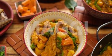 https://www.maggi.com.gh/sites/default/files/styles/ln_search_recipe_resultdesktop/public/srh_recipes/385b0fcc8184fbfc797a020d0c07bb3d.jpg?h=10d202d3&itok=rUvtEQ1k