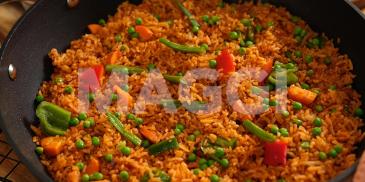 https://www.maggi.com.gh/sites/default/files/styles/ln_search_recipe_resultdesktop/public/srh_recipes/b468cf788b6e3bf6413974797e84a1b1.jpg?h=10d202d3&itok=f5U3DifB