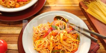 https://www.maggi.com.gh/sites/default/files/styles/ln_search_recipe_resultdesktop/public/srh_recipes/c8ac0b0fb219d39206d8fa5c68b029e8.jpg?h=10d202d3&itok=86Qh6G1I